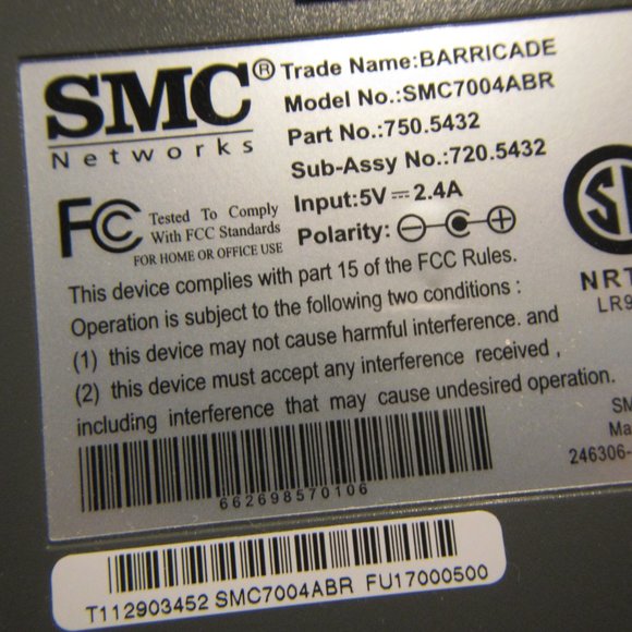 SMC Barricade SMC7004ABR 4 Port 10/100 Mbps Broadband Router - Picture 4 of 7